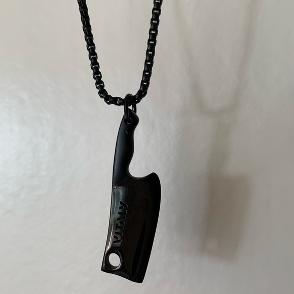 VITALY BUTCHER NECKLACE - Picture 2 of 4